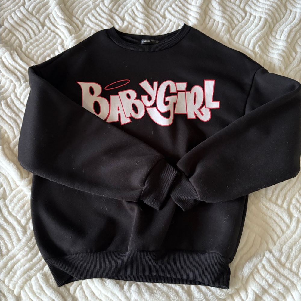 Sweatshirt